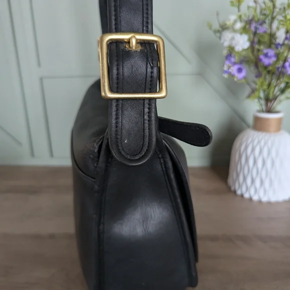 Vintage Coach Patricia's Legacy Bag (style number 9951). - Picture 3 of 11